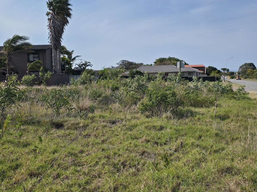 0 Bedroom Property for Sale in Wavecrest Eastern Cape